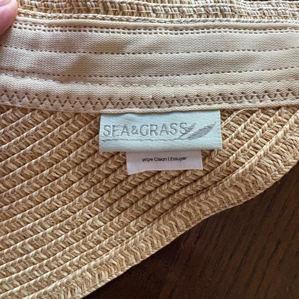 Sea and Grass Straw Visor with Navy Geometric Trim - Women - Picture 3 of 3